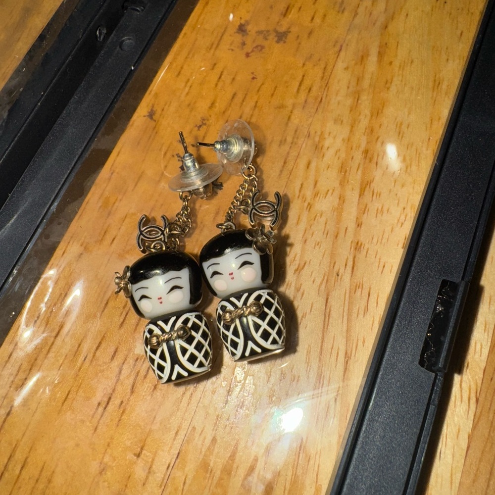 CHANEL China Shanghai Doll Earrings